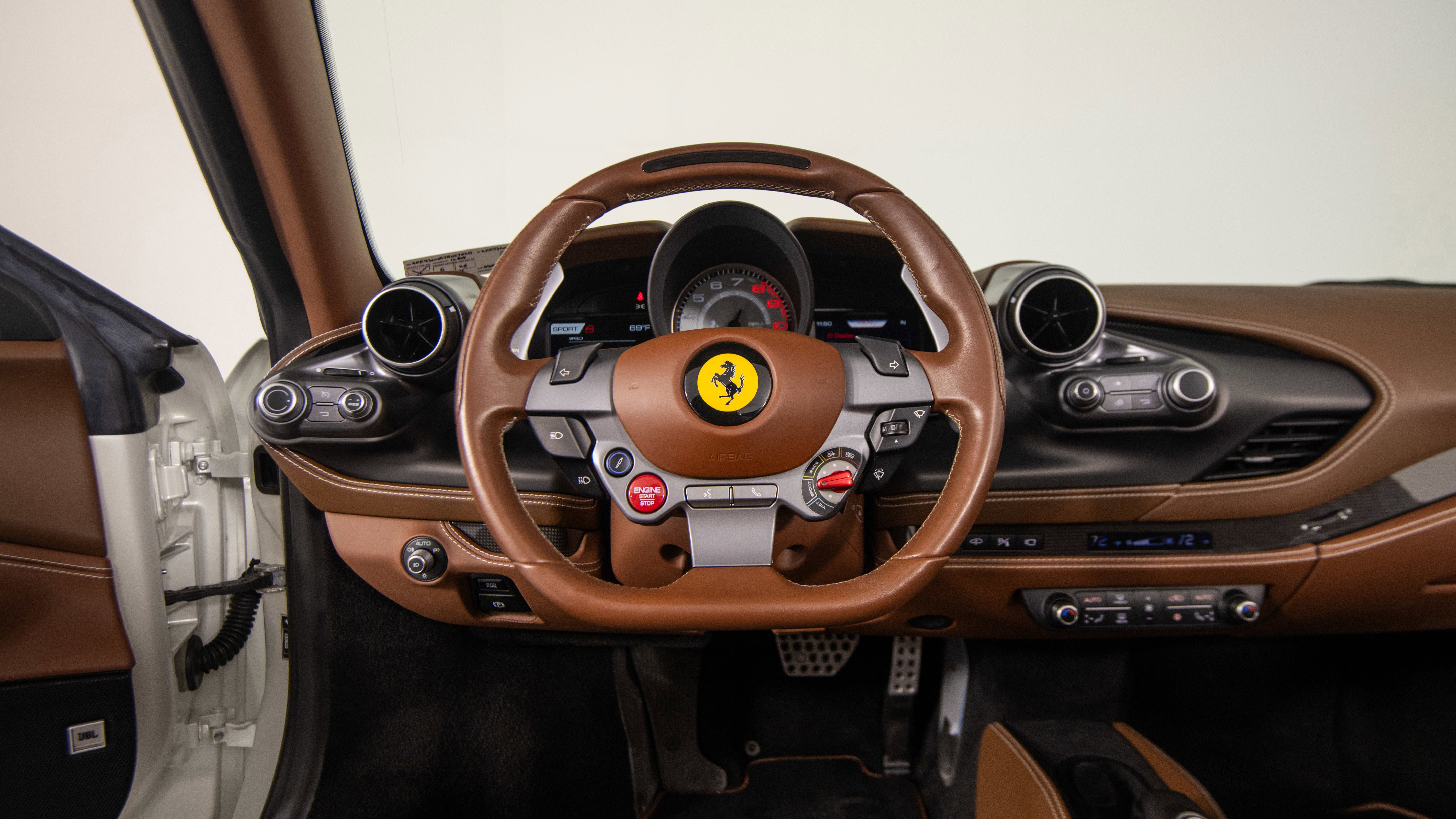 Certified 2022 Ferrari F8 Tributo image 41