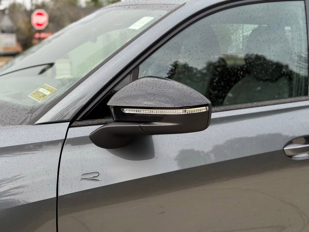 New 2026 Volkswagen Tiguan SE R-Line image 16