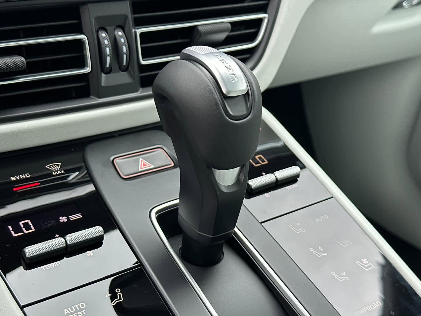 New 2026 Porsche Macan S AWD/4WD image 25