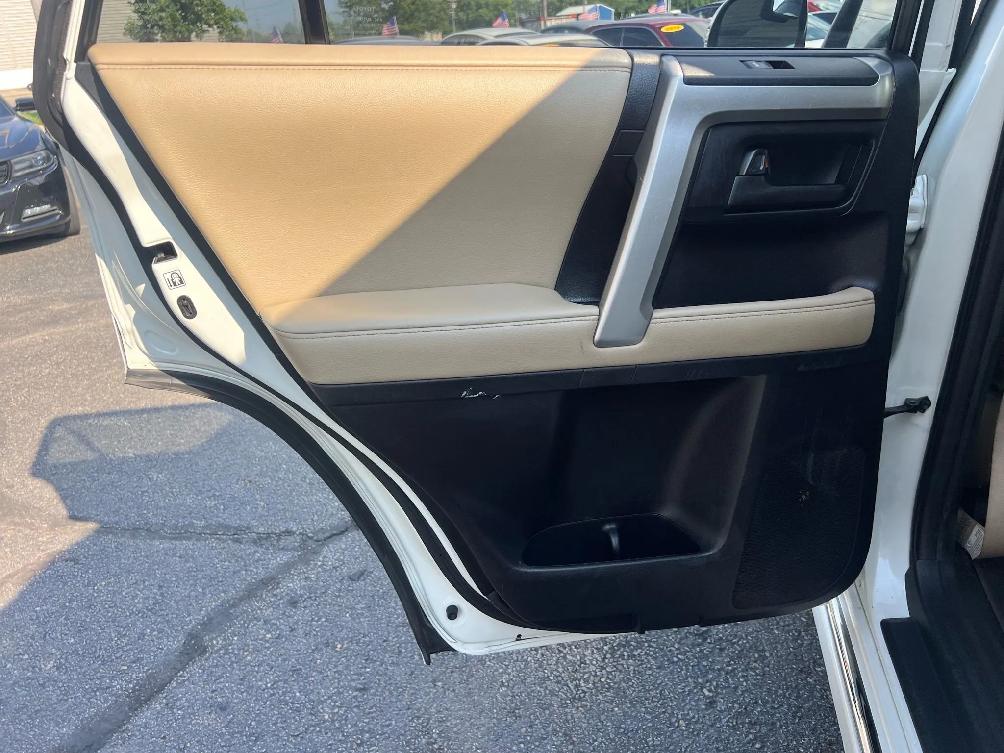 Used 2013 Toyota 4Runner SR5 image 22