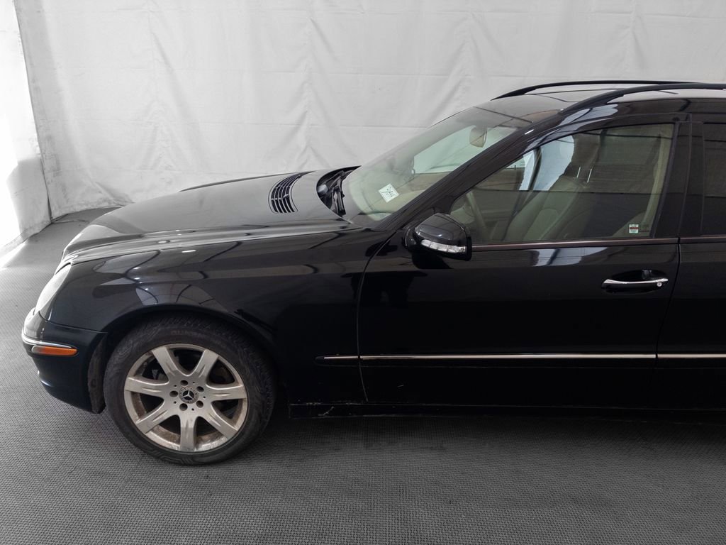 Used 2008 Mercedes-Benz E 350 4MATIC Wagon image 3