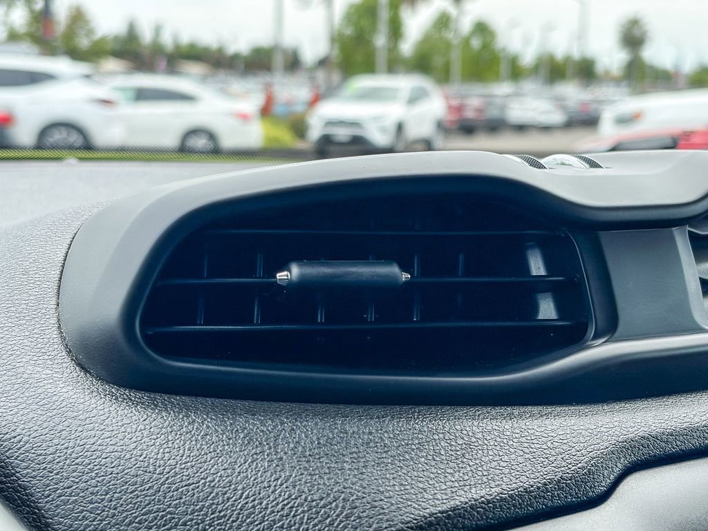 Used 2018 Jeep Renegade Trailhawk image 27