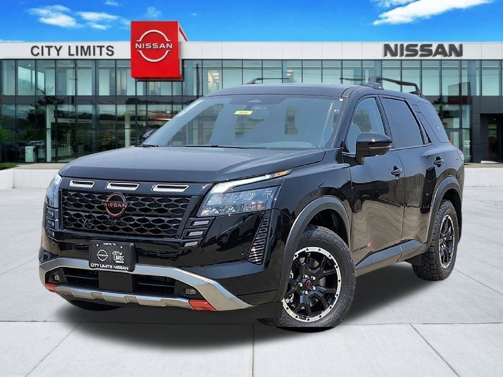 New 2026 Nissan Pathfinder Rock Creek w/ Rock Creek Premium Package