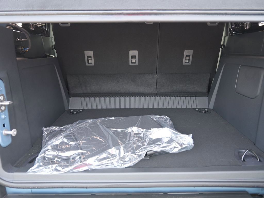 New 2025 Ford Bronco Badlands image 26