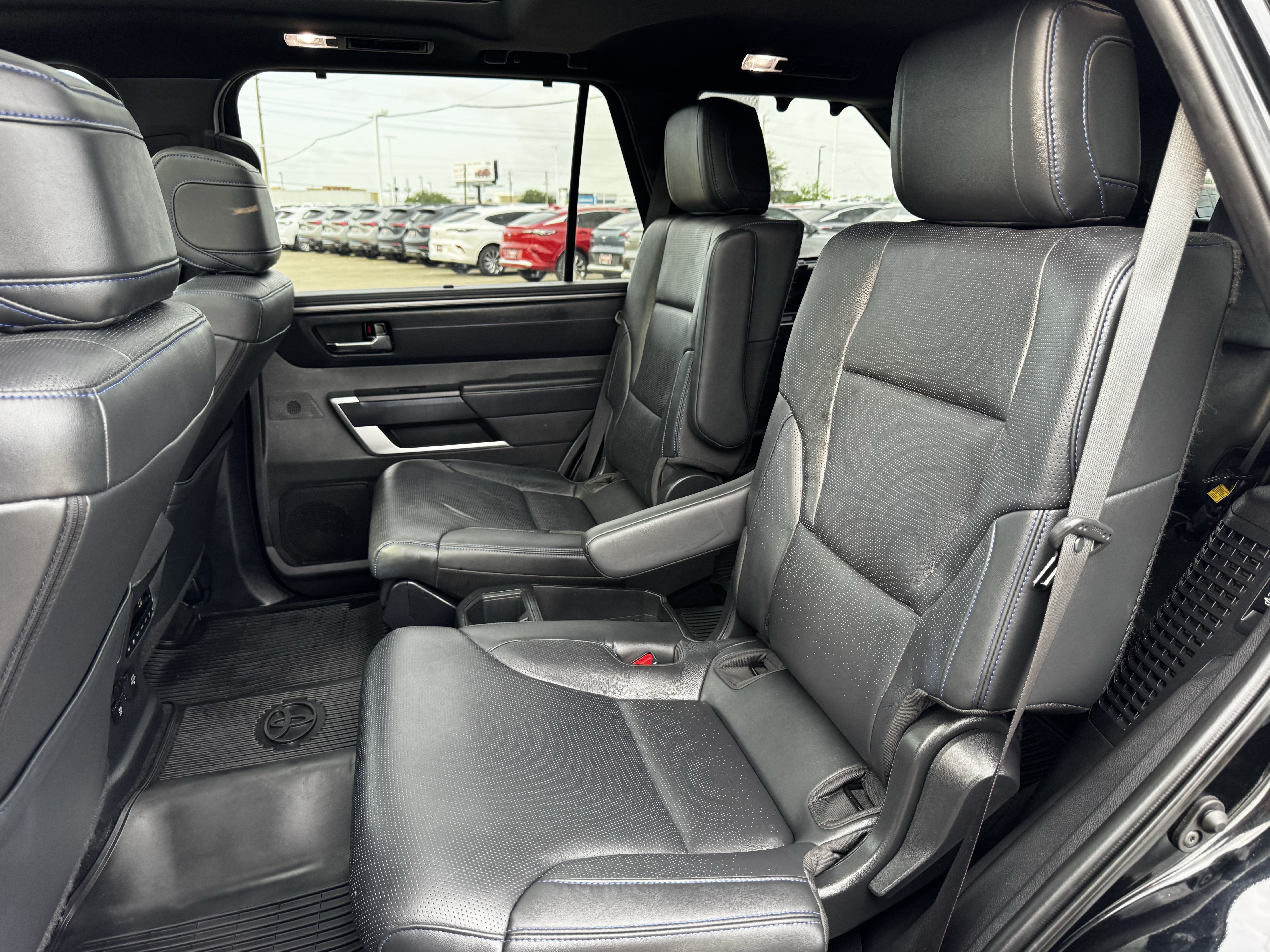 Used 2024 Toyota Sequoia Platinum AWD/4WD image 30