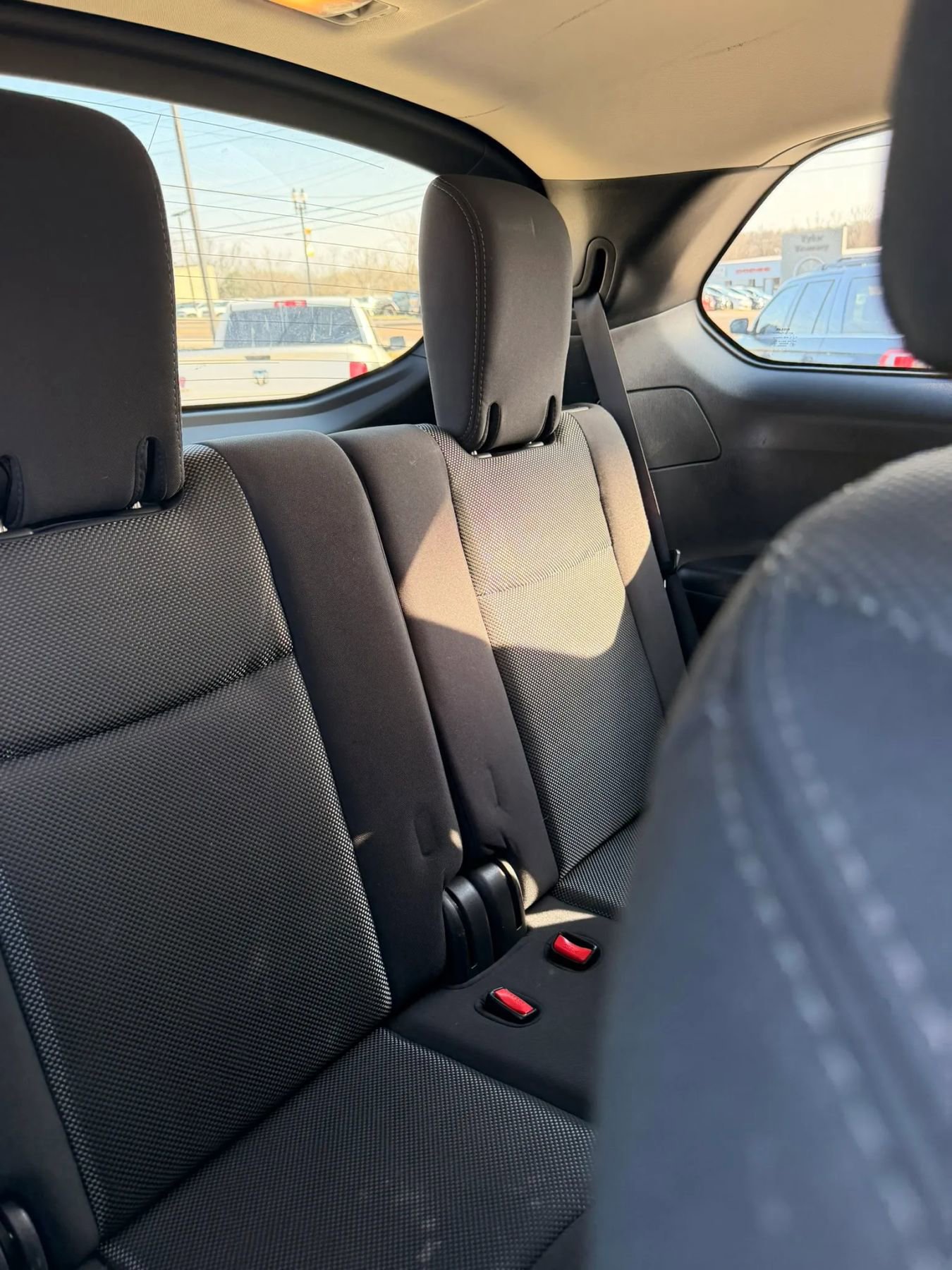 Used 2017 Nissan Pathfinder S FWD image 23