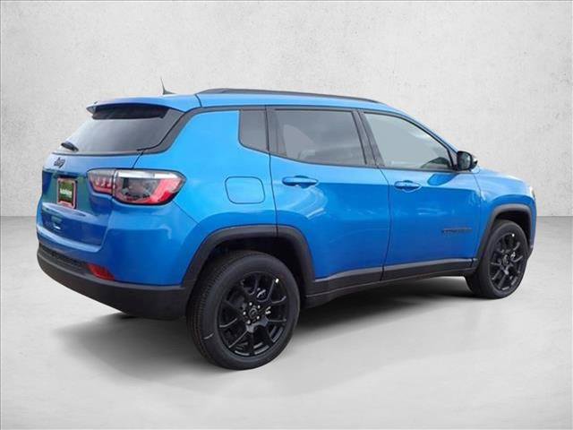 New 2026 Jeep Compass Latitude AWD/4WD image 4