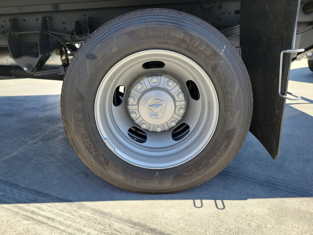 New 2024 RAM 5500 Tradesman RWD image 12