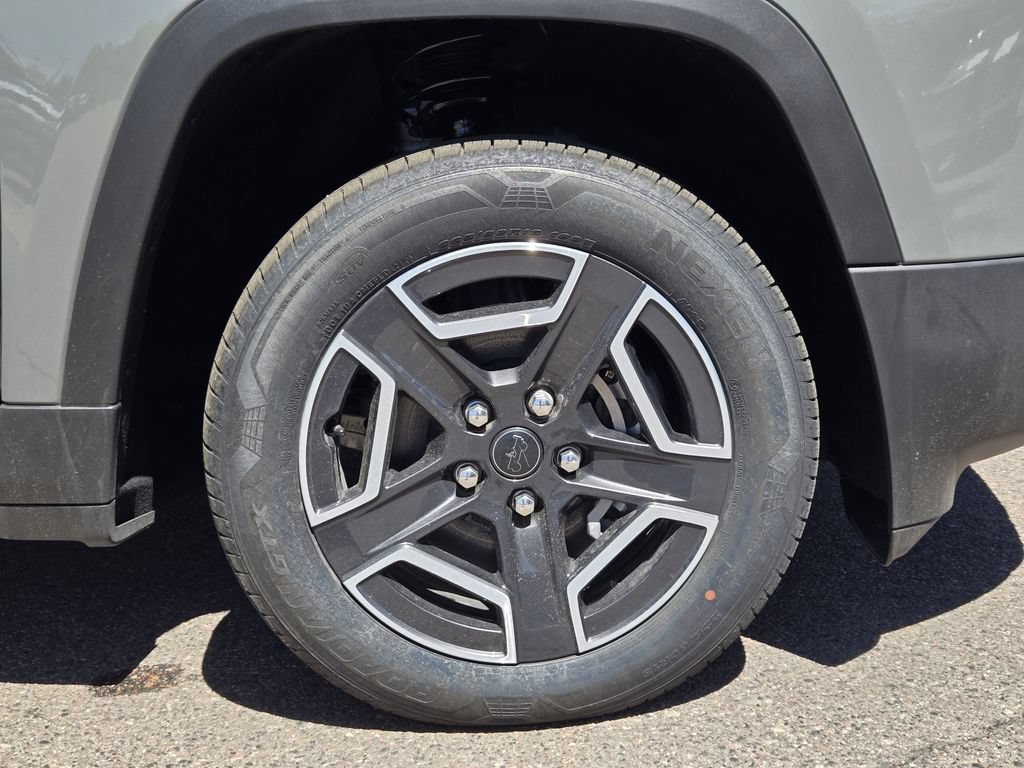 New 2026 Jeep Cherokee Limited AWD/4WD image 7