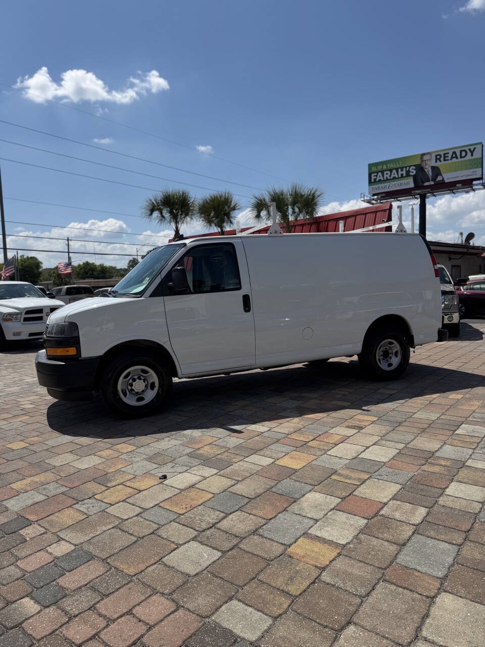 Used 2020 Chevrolet Express 2500 w/ Driver Convenience Package RWD image 18