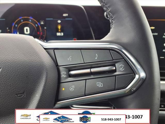 Used 2025 Chevrolet Equinox LT w/ Safety and Technology Package AWD/4WD image 17