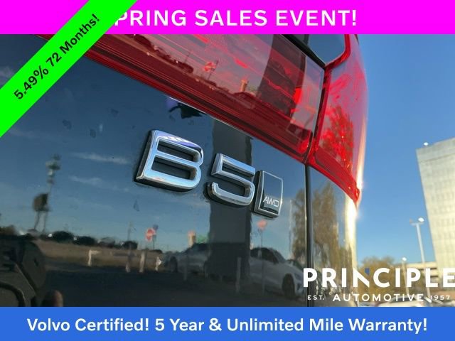 Certified 2025 Volvo XC60 B5 Core image 16