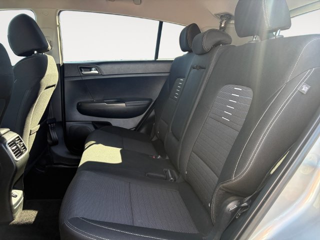Used 2022 Kia Sportage LX w/ LX FWD Value Edition Package image 13