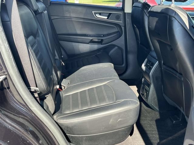 Used 2019 Ford Edge SEL w/ Equipment Group 201A AWD/4WD image 23