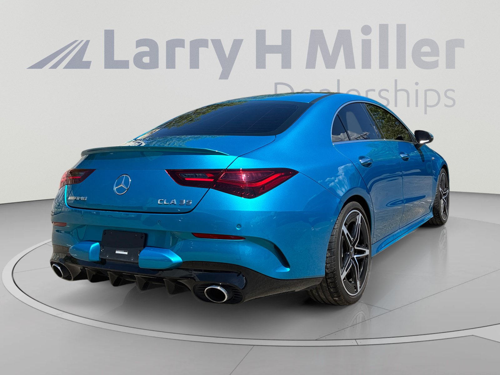 Used 2026 Mercedes-Benz CLA 35 AMG 4MATIC image 5