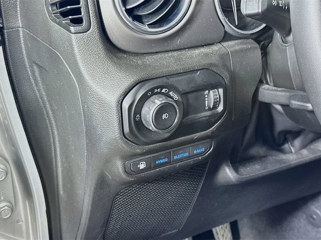 Used 2023 Jeep Wrangler Unlimited Rubicon 4xe AWD/4WD image 22