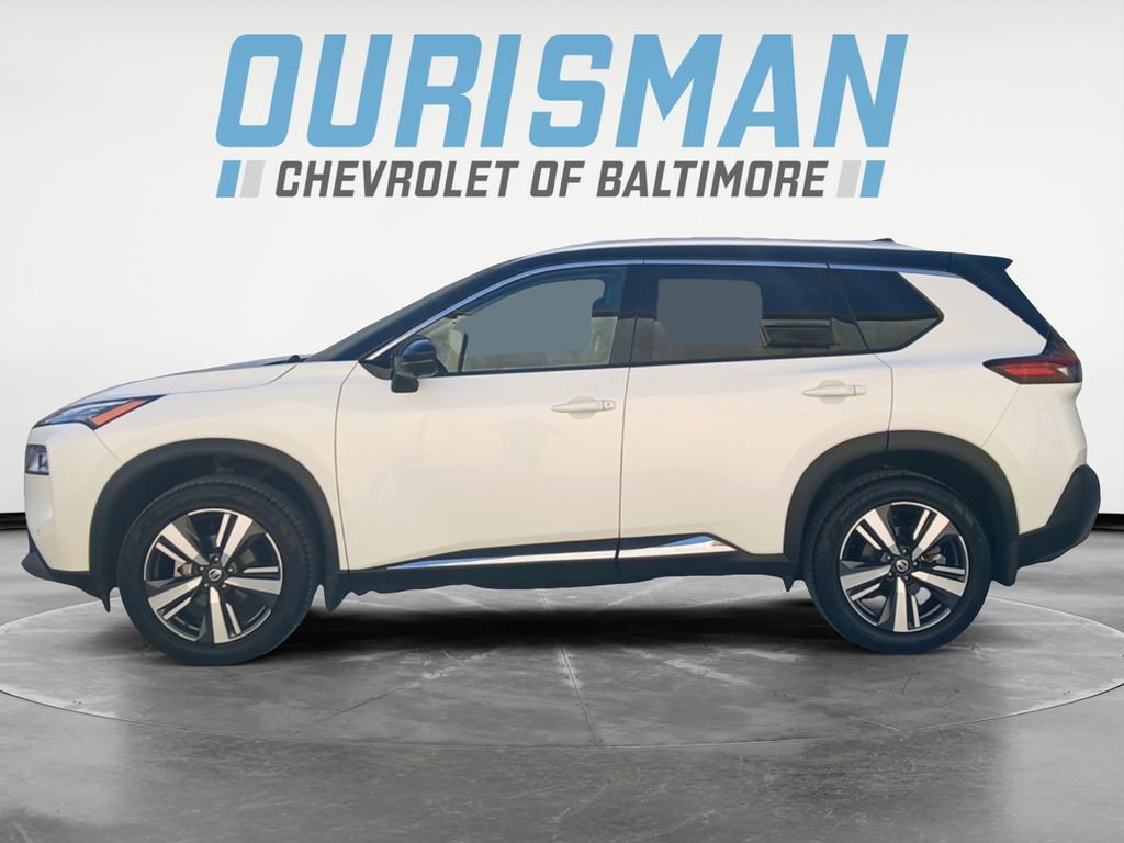 Used 2021 Nissan Rogue SL w/ Premium Package image 3