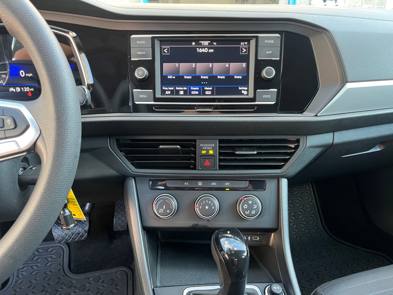 Used 2023 Volkswagen Jetta S FWD image 22