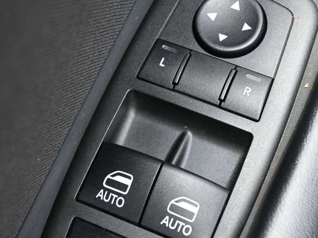 Used 2022 Dodge Challenger GT image 14