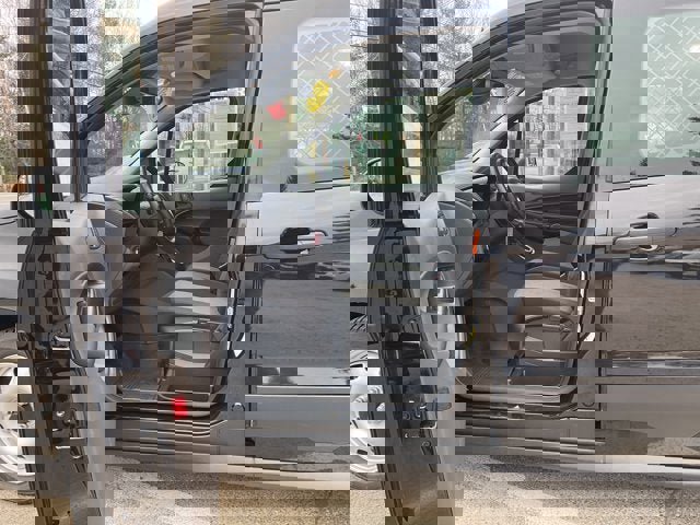 Used 2022 Ford Transit Connect XL image 12