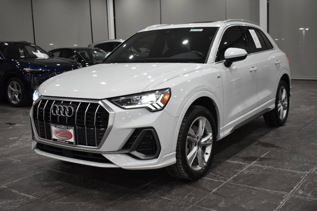 Used 2022 Audi Q3 2.0T Premium Plus image 7