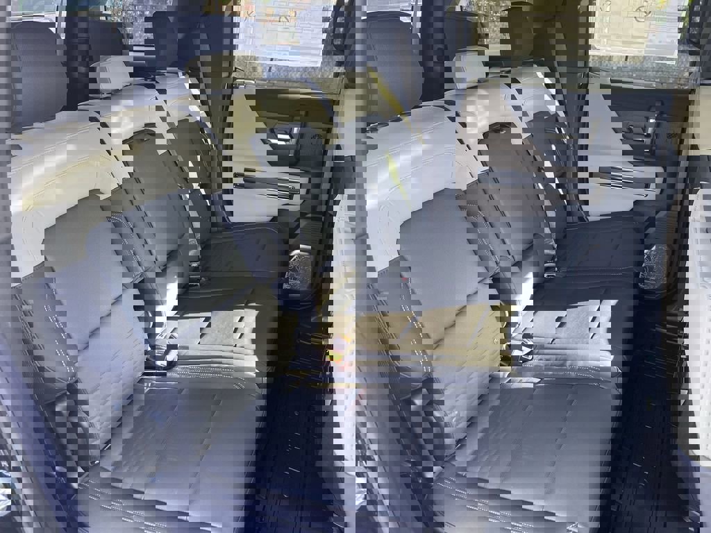 New 2026 GMC Hummer EV SUV w/ LPO, Roof Cross Rail Package image 27