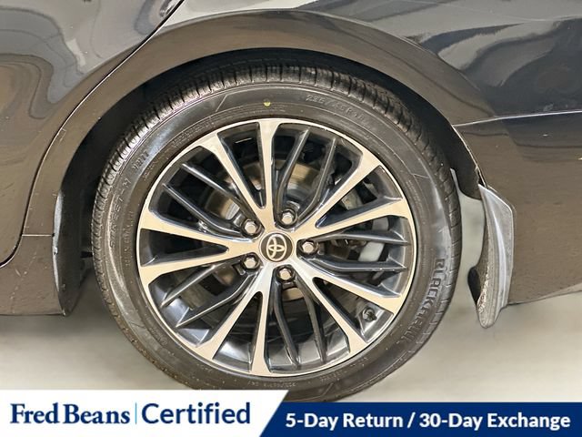 Used 2020 Toyota Camry SE AWD/4WD image 9