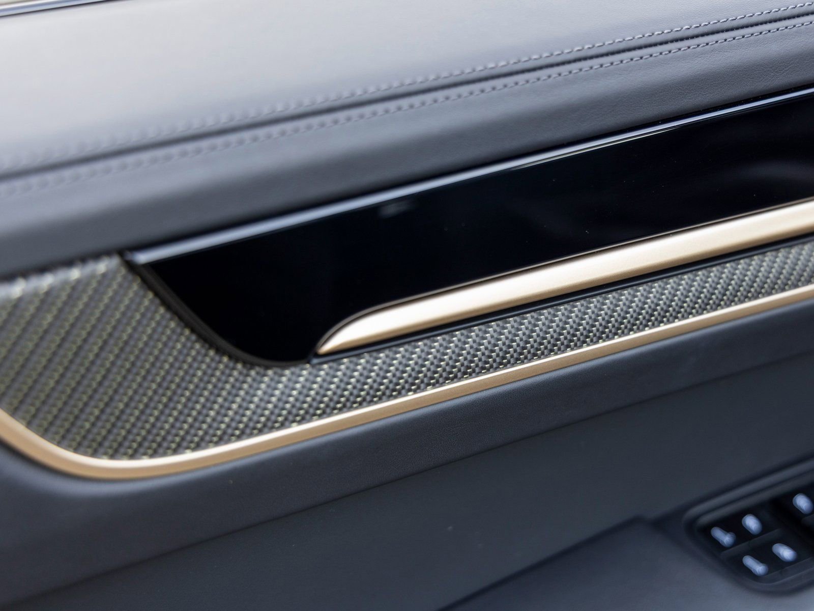 Certified 2025 Porsche Cayenne GTS image 26