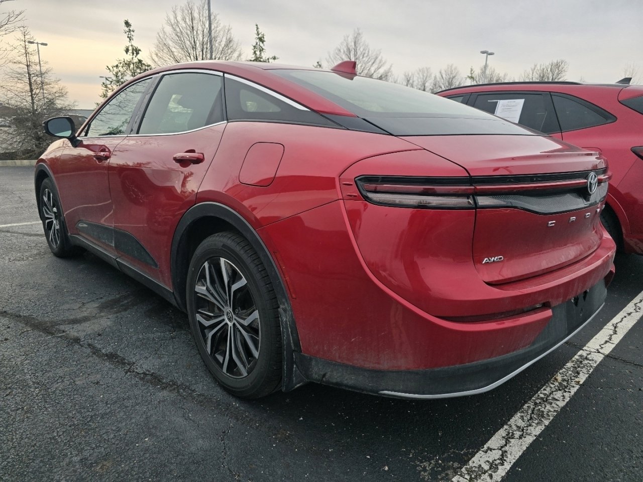 Used 2023 Toyota Crown XLE image 5