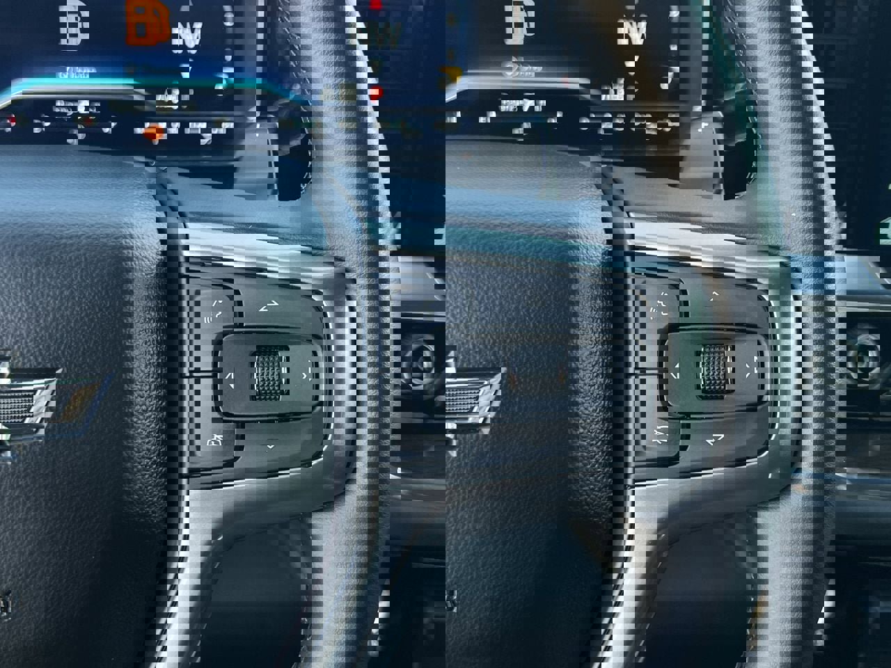 Used 2024 Chevrolet Silverado 1500 LT Trail Boss w/ Convenience Package II image 15