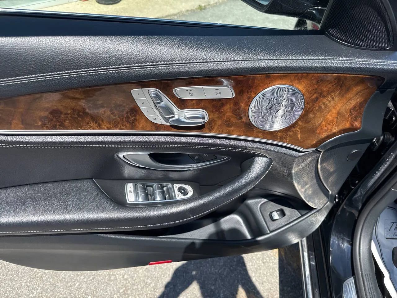 Used 2017 Mercedes-Benz E 300 4MATIC image 10