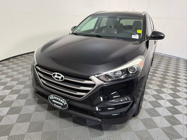Used 2016 Hyundai Tucson SE w/ Option Group 02 AWD/4WD image 2
