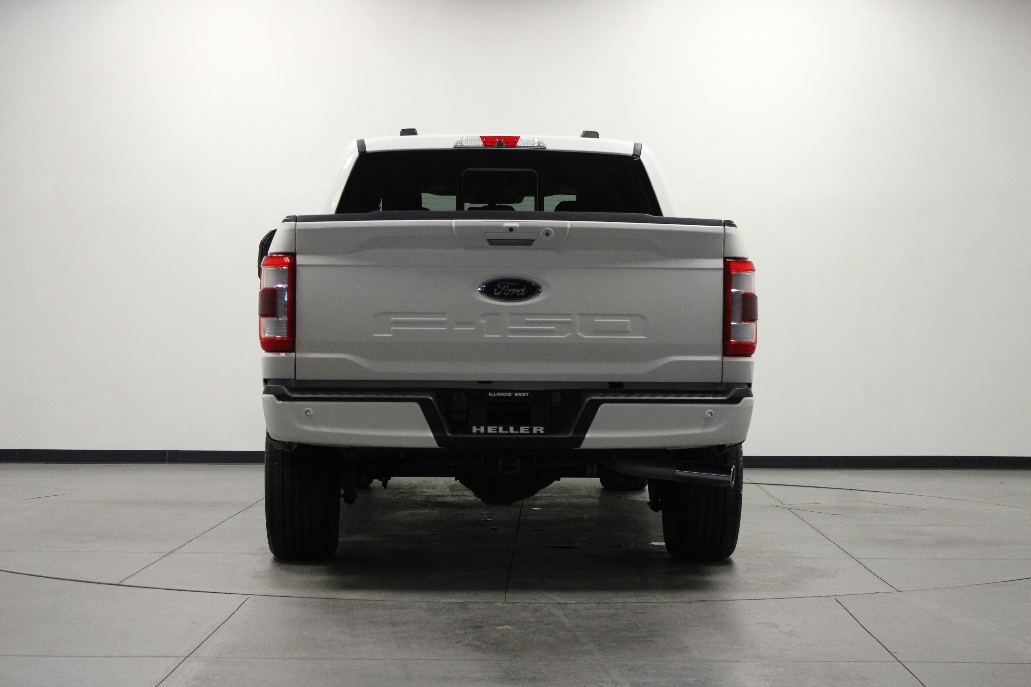 Used 2023 Ford F150 Lariat AWD/4WD image 5