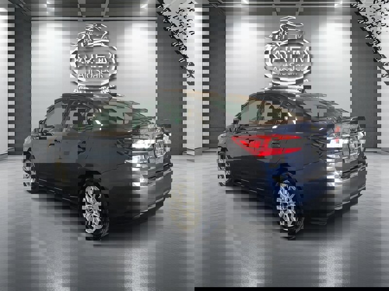 Used 2017 Subaru Impreza 2.0i Premium image 7