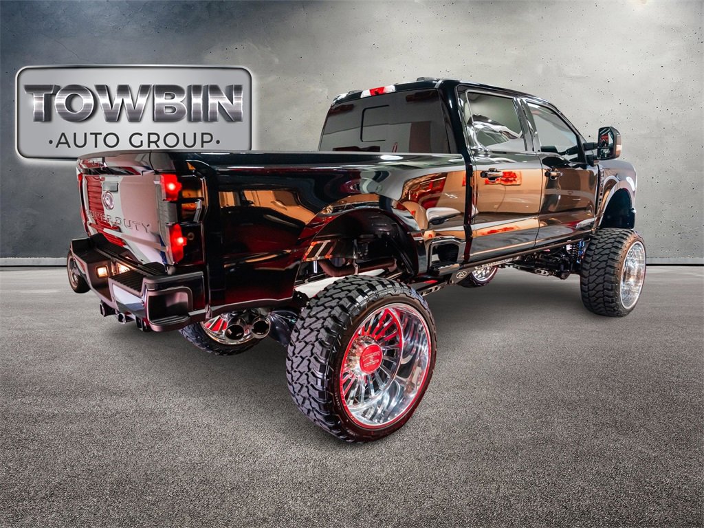 Used 2023 Ford F250 Lariat w/ Lariat Ultimate Package image 4