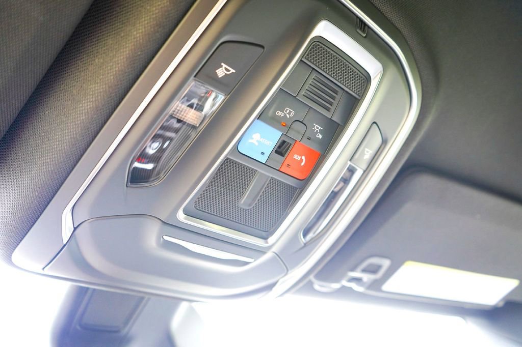 New 2026 Jeep Grand Cherokee Laredo RWD image 18