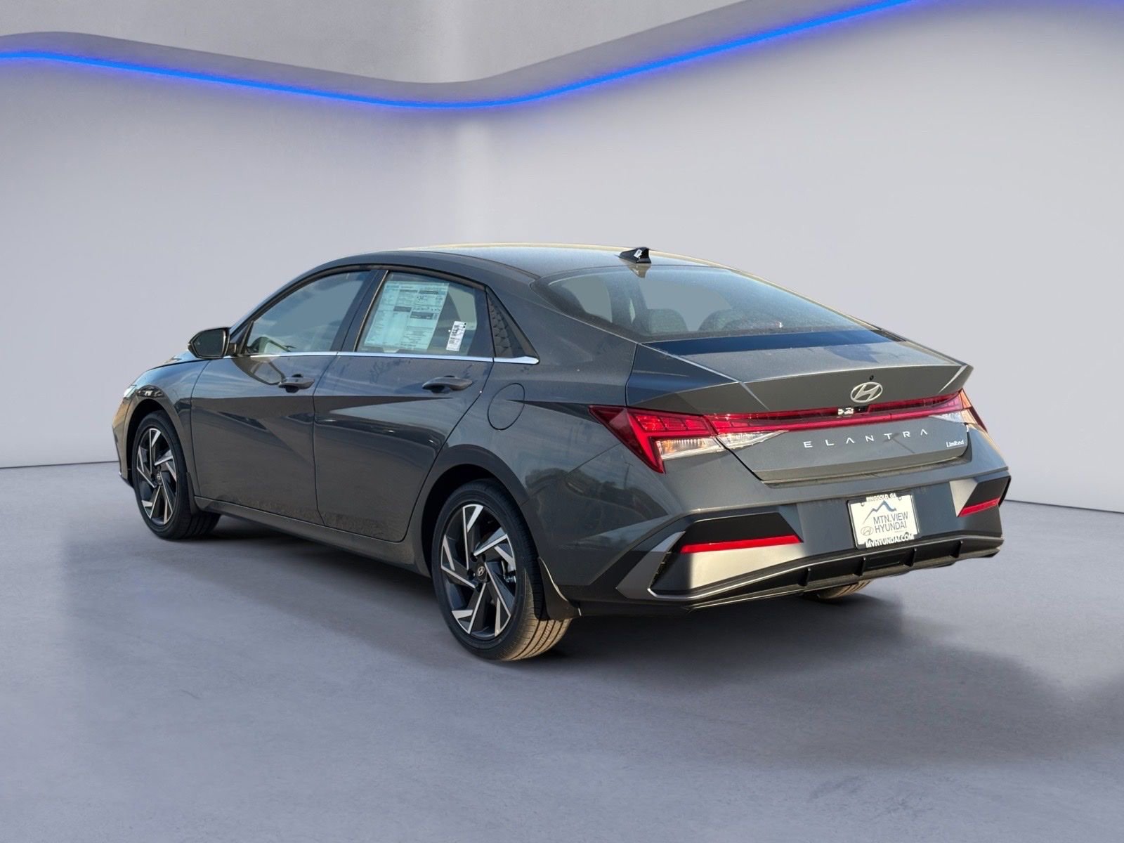 New 2026 Hyundai Elantra Limited image 3