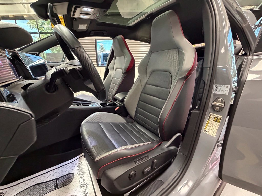 Used 2022 Volkswagen GTI Autobahn FWD image 8