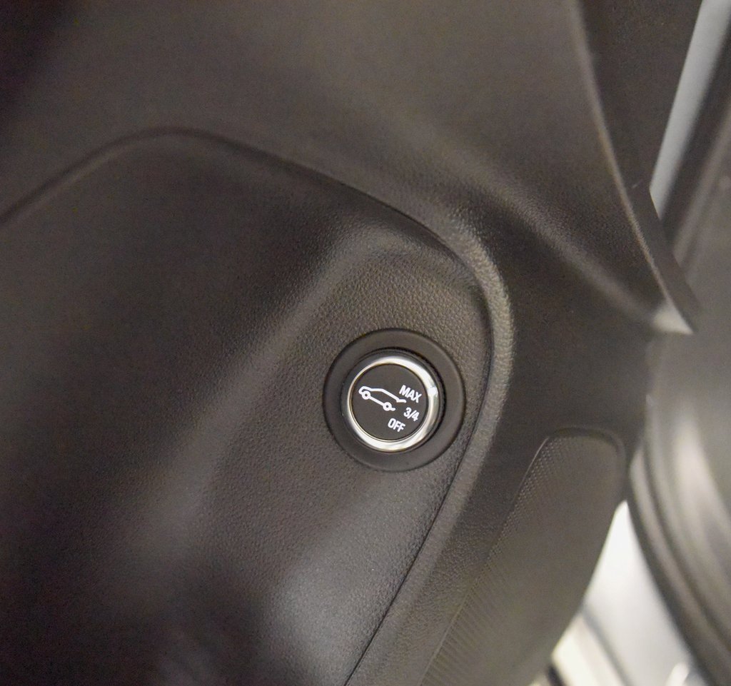 Used 2024 Buick Envista Avenir image 19