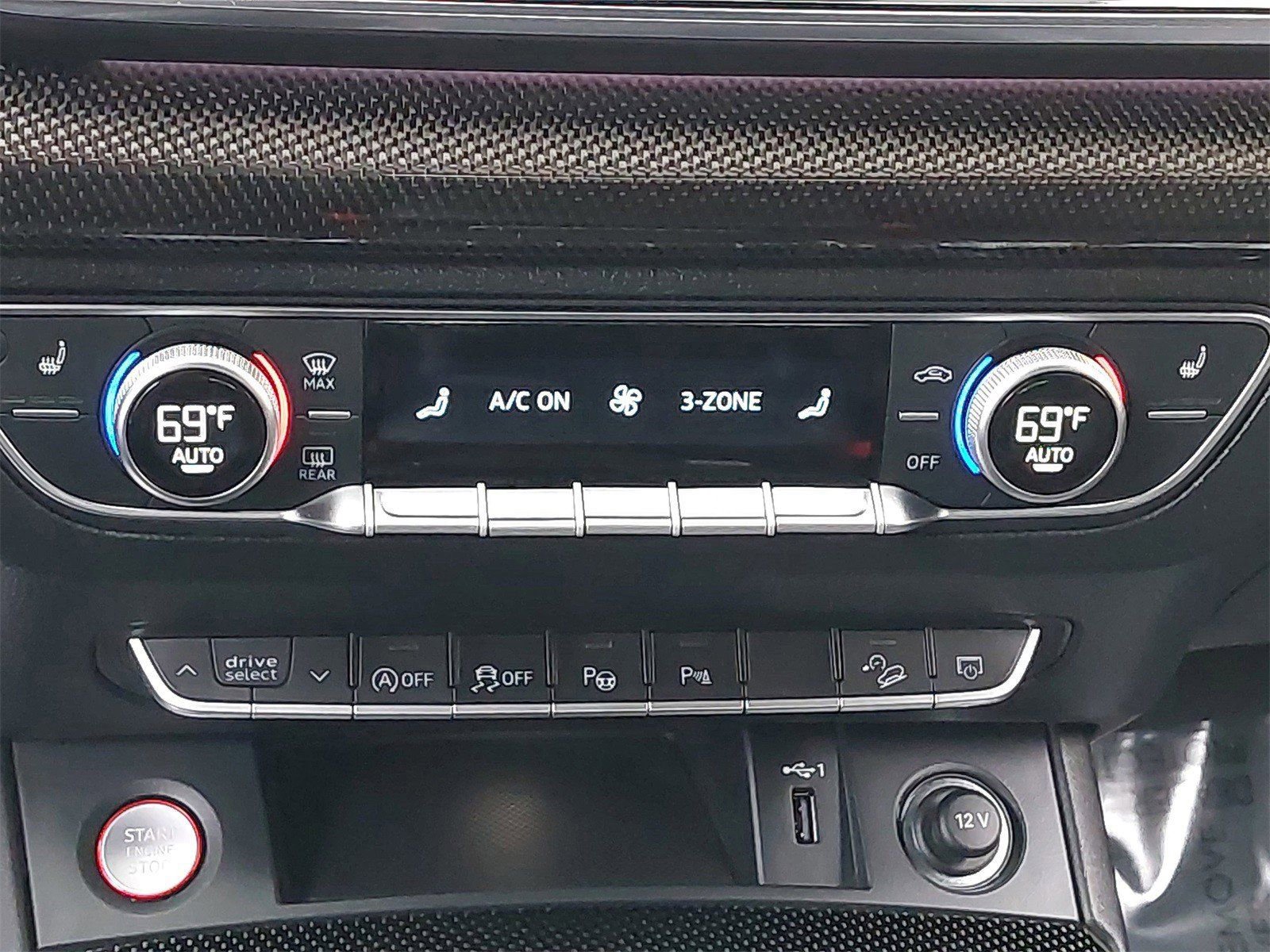 Used 2023 Audi SQ5 Prestige w/ Prestige Package image 29