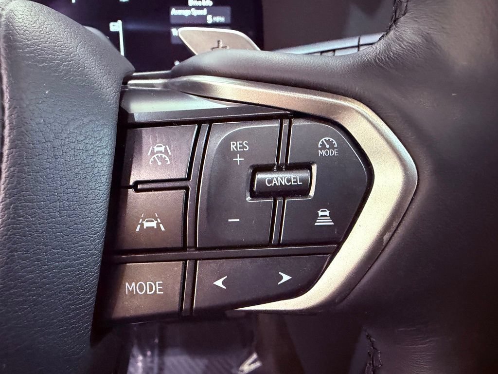Used 2024 Lexus GX 550 w/ Accessory Package (Z1) AWD/4WD image 25