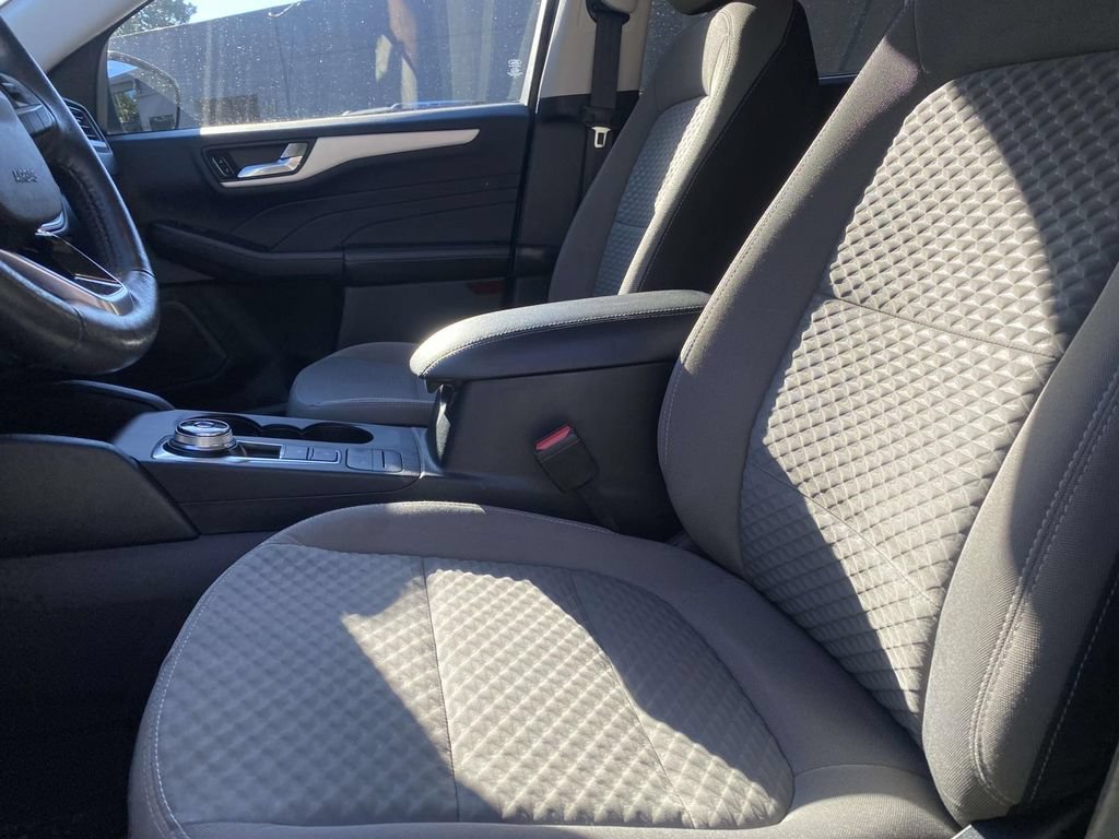 Used 2021 Ford Escape SE w/ Convenience Package AWD/4WD image 15