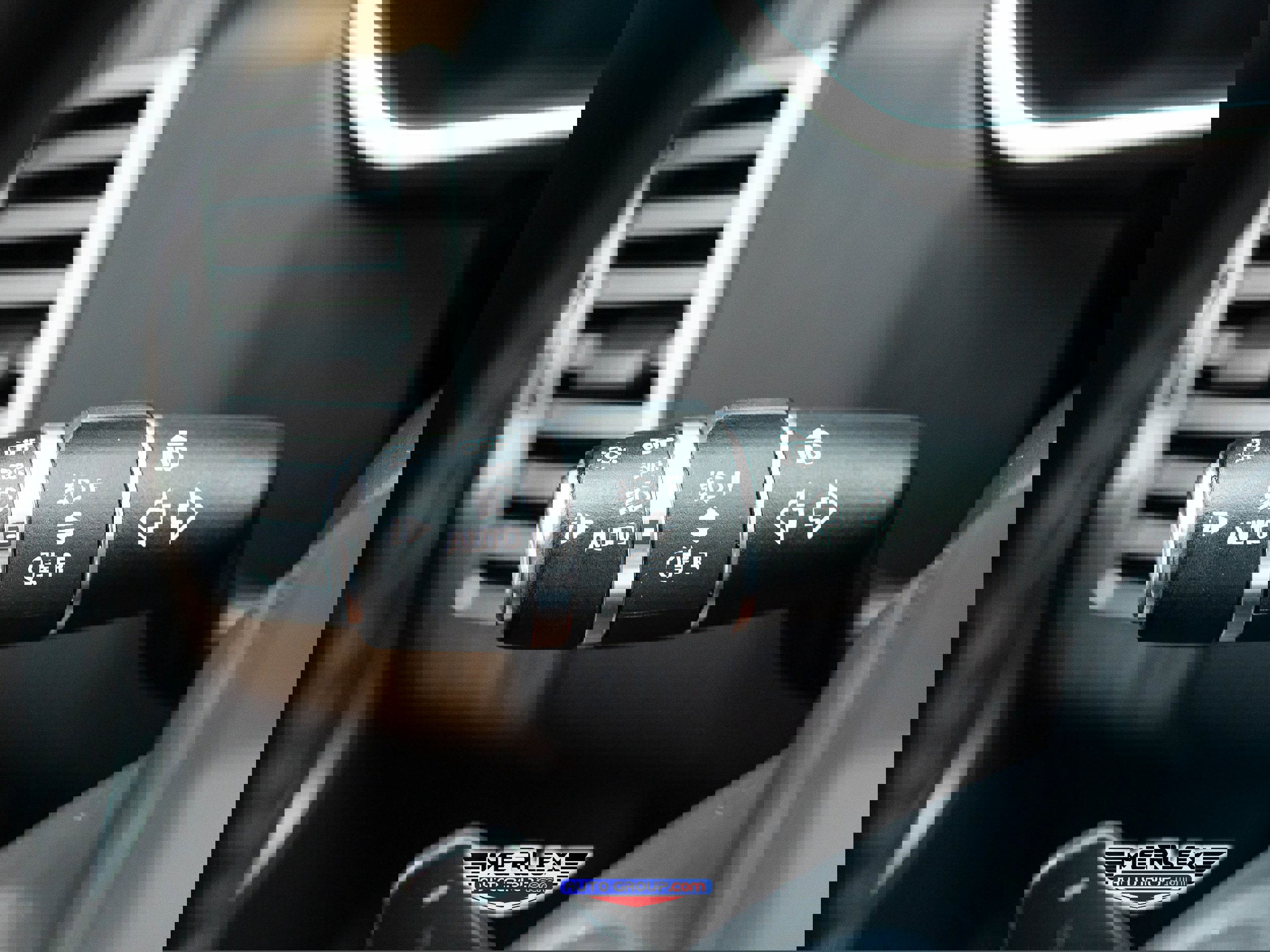 Used 2018 Land Rover Range Rover Long Wheelbase Supercharged image 29