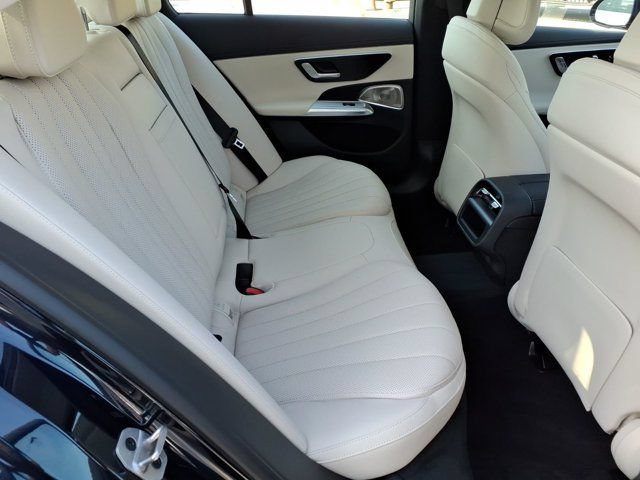 New 2026 Mercedes-Benz E 350 4MATIC Sedan image 20