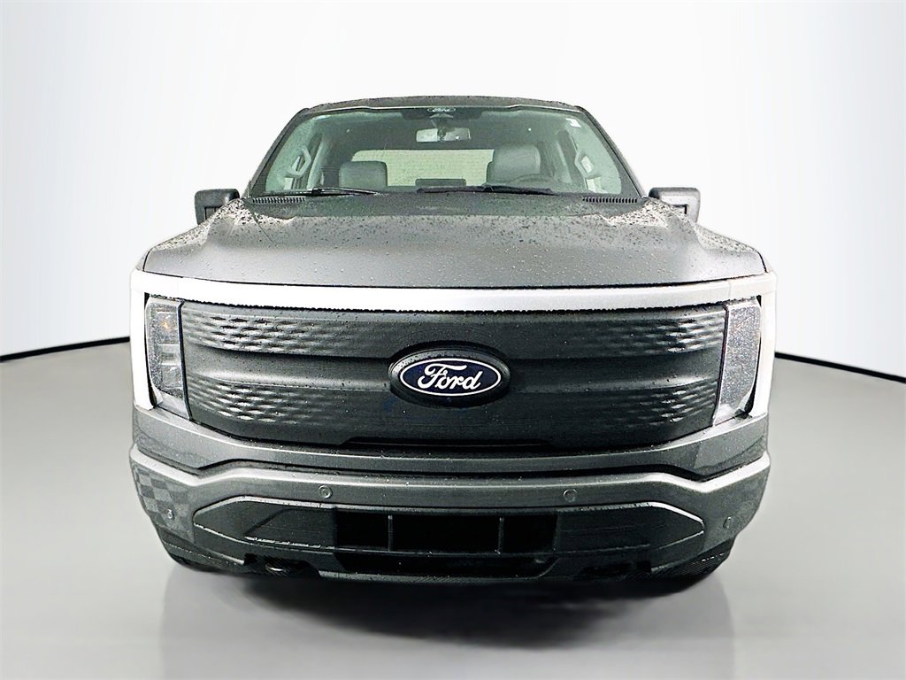 New 2025 Ford F150 Lightning Flash image 2