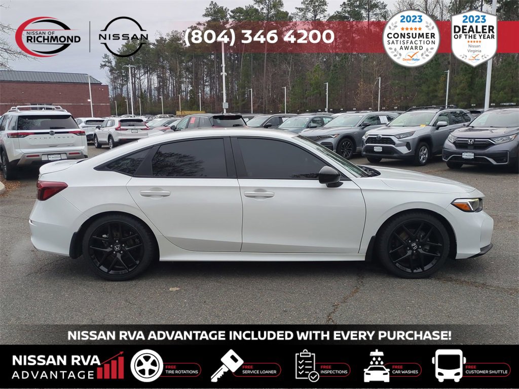 Used 2025 Honda Civic Sport image 4