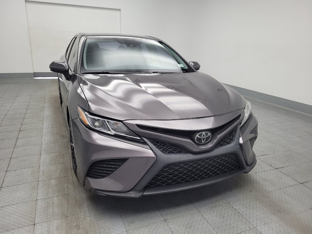Used 2019 Toyota Camry SE FWD image 14