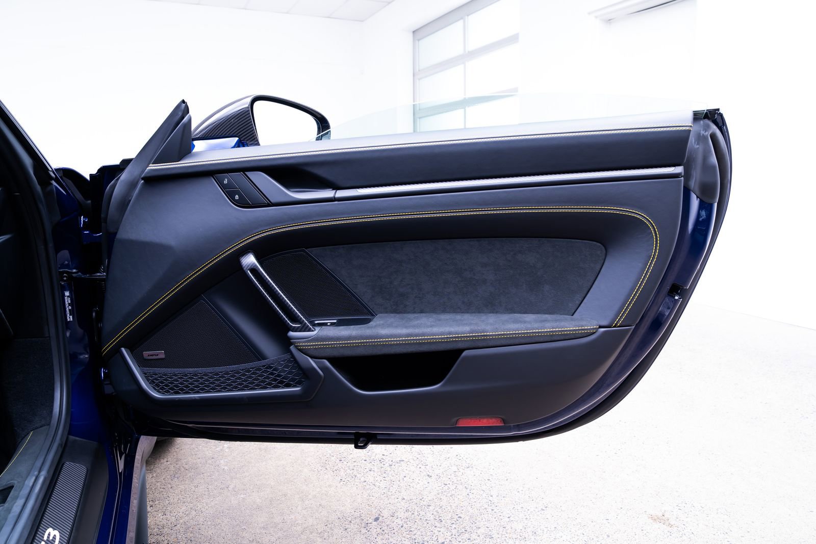 Used 2026 Porsche 911 GT3 RWD image 25