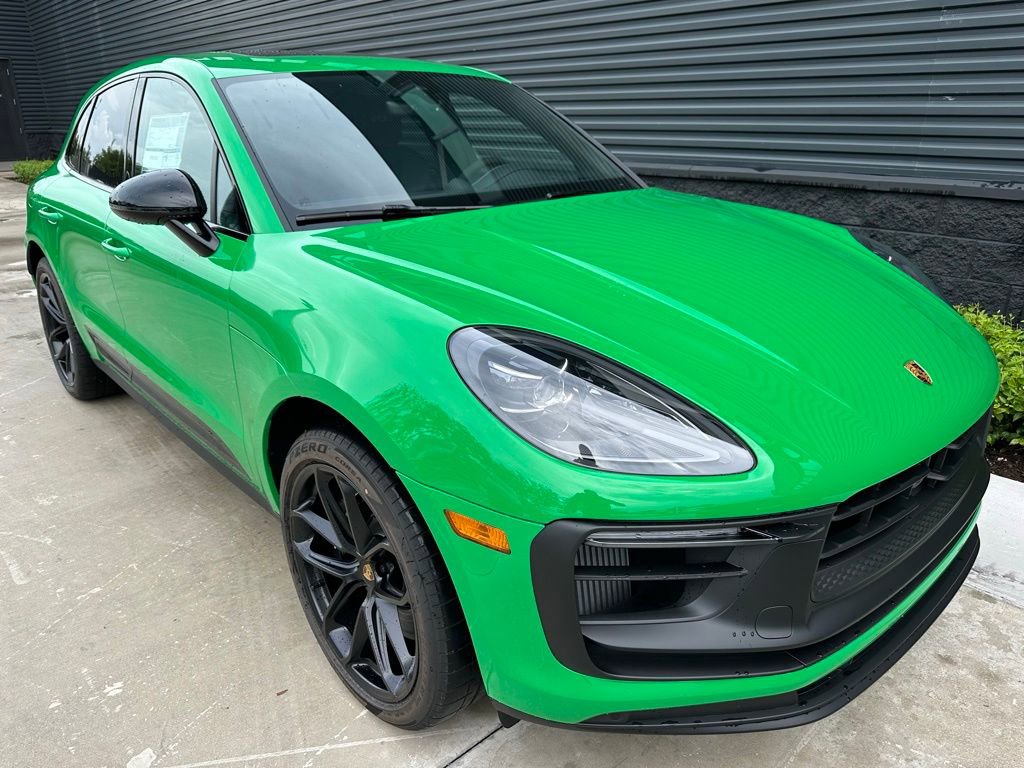 Used 2025 Porsche Macan GTS image 10