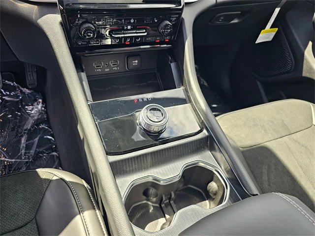 New 2025 Jeep Grand Cherokee L Altitude image 21